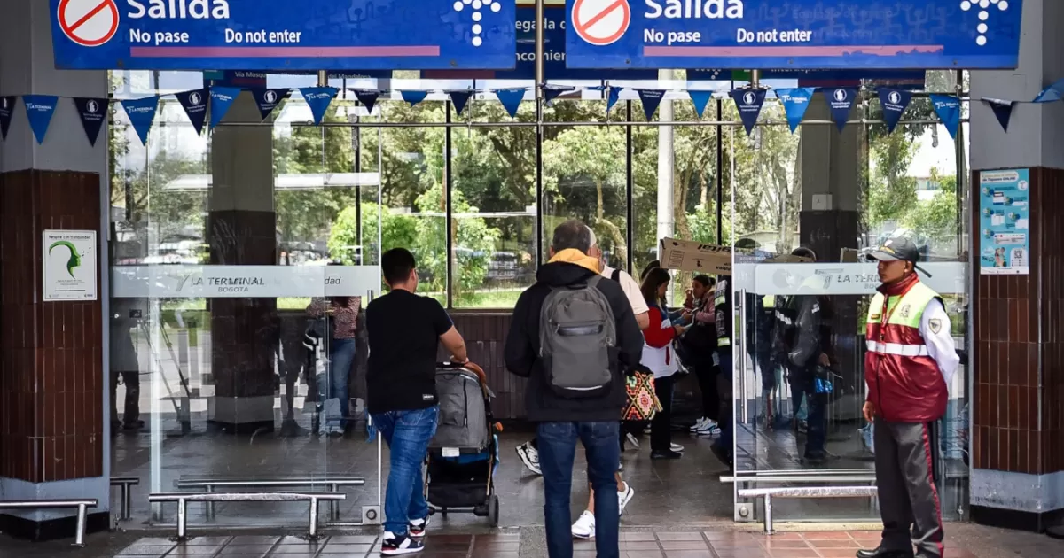 El transporte de la tierra promueve la conexión y el crecimiento de los visitantes