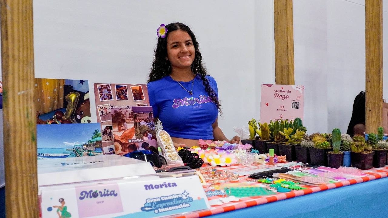 Jóvenes isleños impulsan innovación y emprendimiento