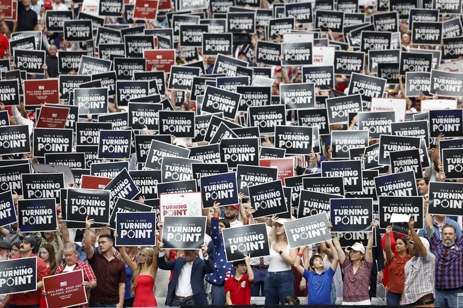 Los funerales de Charlie Kirk comienzan la importancia de un funeral estatal