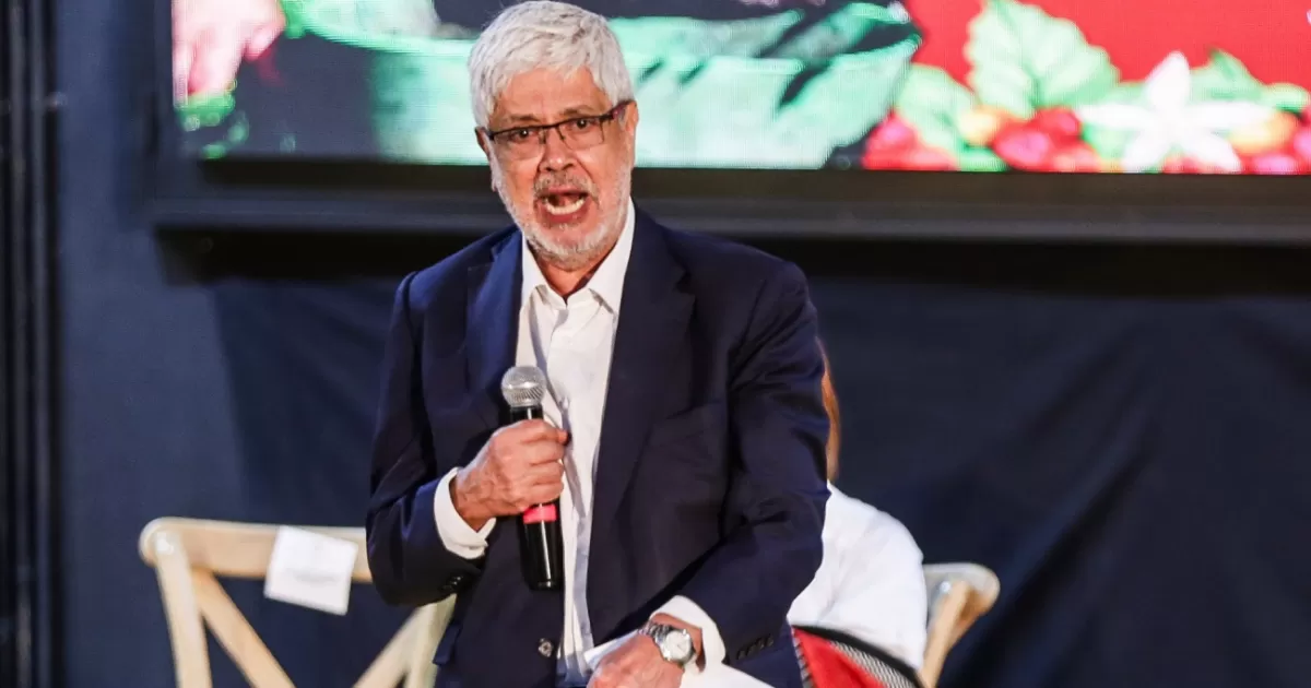 Re -abriendo la frontera está impulsada por una economía: Germán Umaña