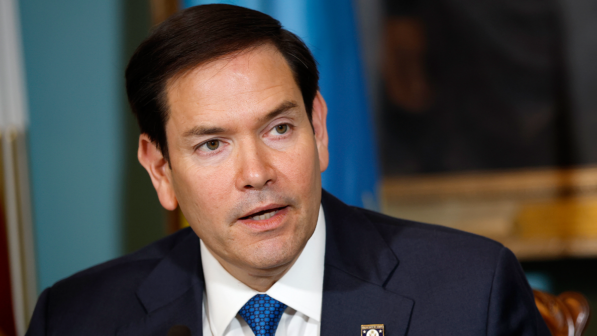 Rubio anuncia que Estados Unidos marcó a Wolves and Choneros por organizaciones terroristas