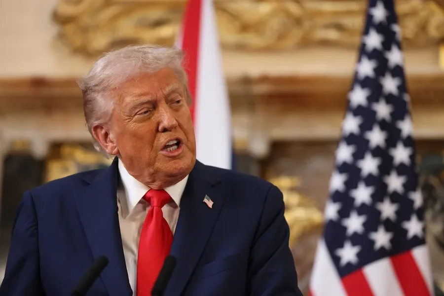 Trump evita confirmar si recibió una carta de Madur y dice: "Veremos qué está pasando con Venezuela"