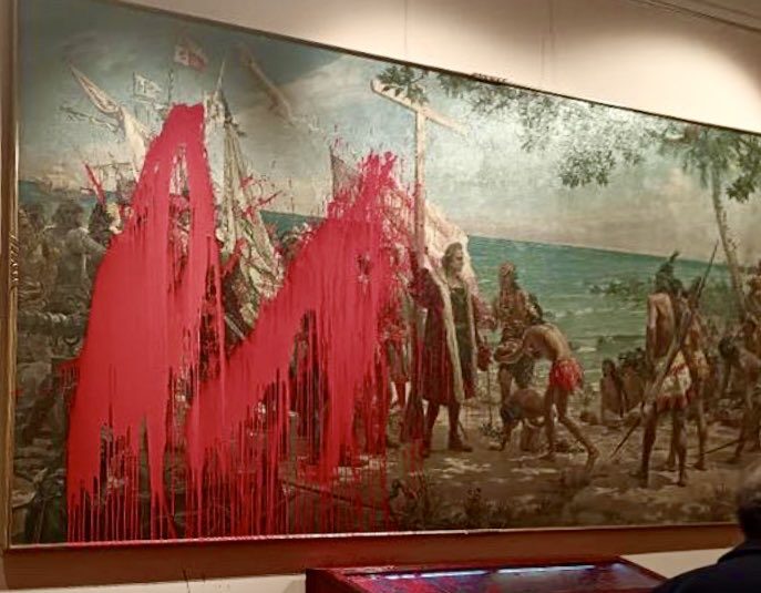 Activistas de "Futuro Vegetal" dañaron de rojo español la obra dedicada a Cristóbal Colón en Madrid