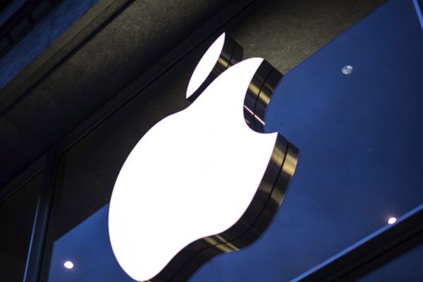 China acoge a ejecutivos de Apple y Blackstone en plena escalada comercial con EE.UU.