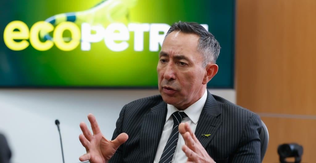 Contralor da 24 horas a Ecopetrol para explicar posible venta de activos de Perm