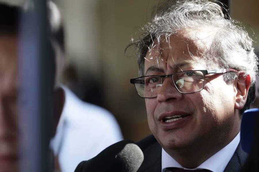 Petro pide a los Estados Unidos que no complete el proceso de paz de Colombia