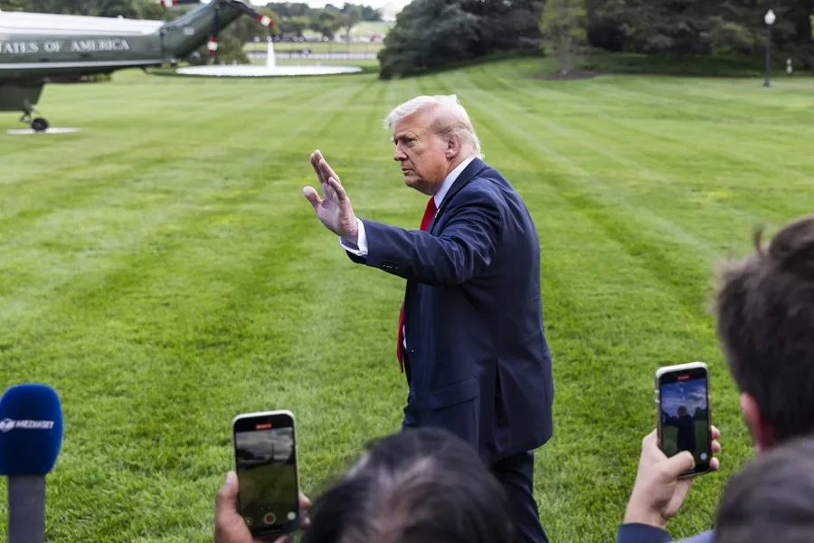 Trump emprende una gira asiática centrada en reuniones con Xi Jinping y disputas comerciales