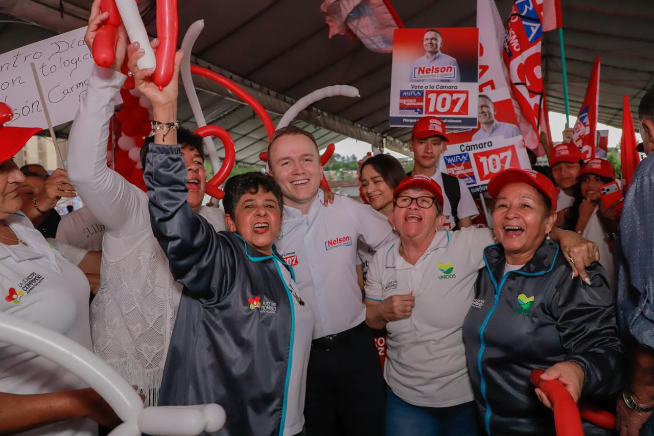 El lanzamiento de campaña de Nelson Carmona Lopera.