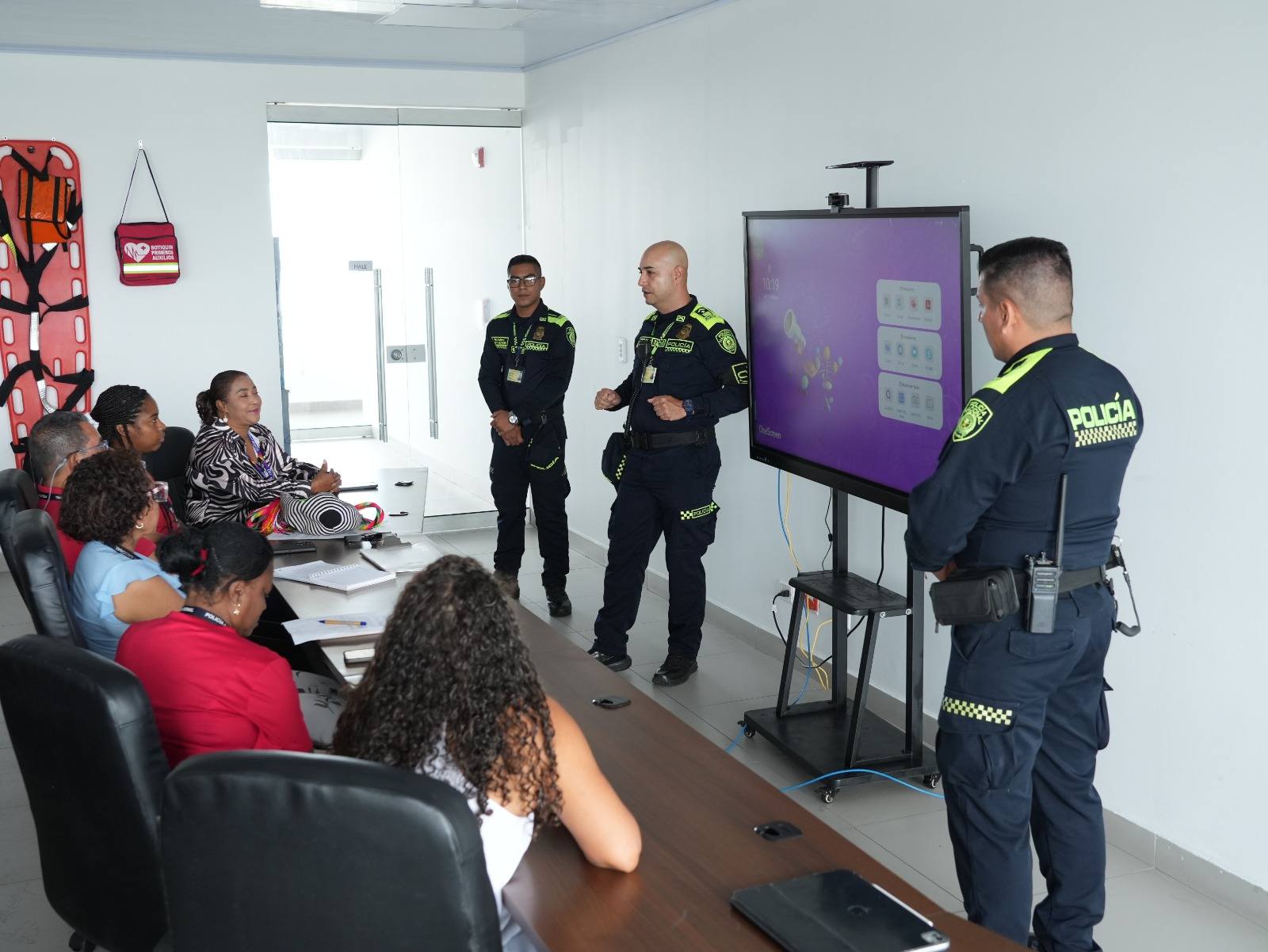 Creación del Comité Civil de Convivencia Ciudadana.