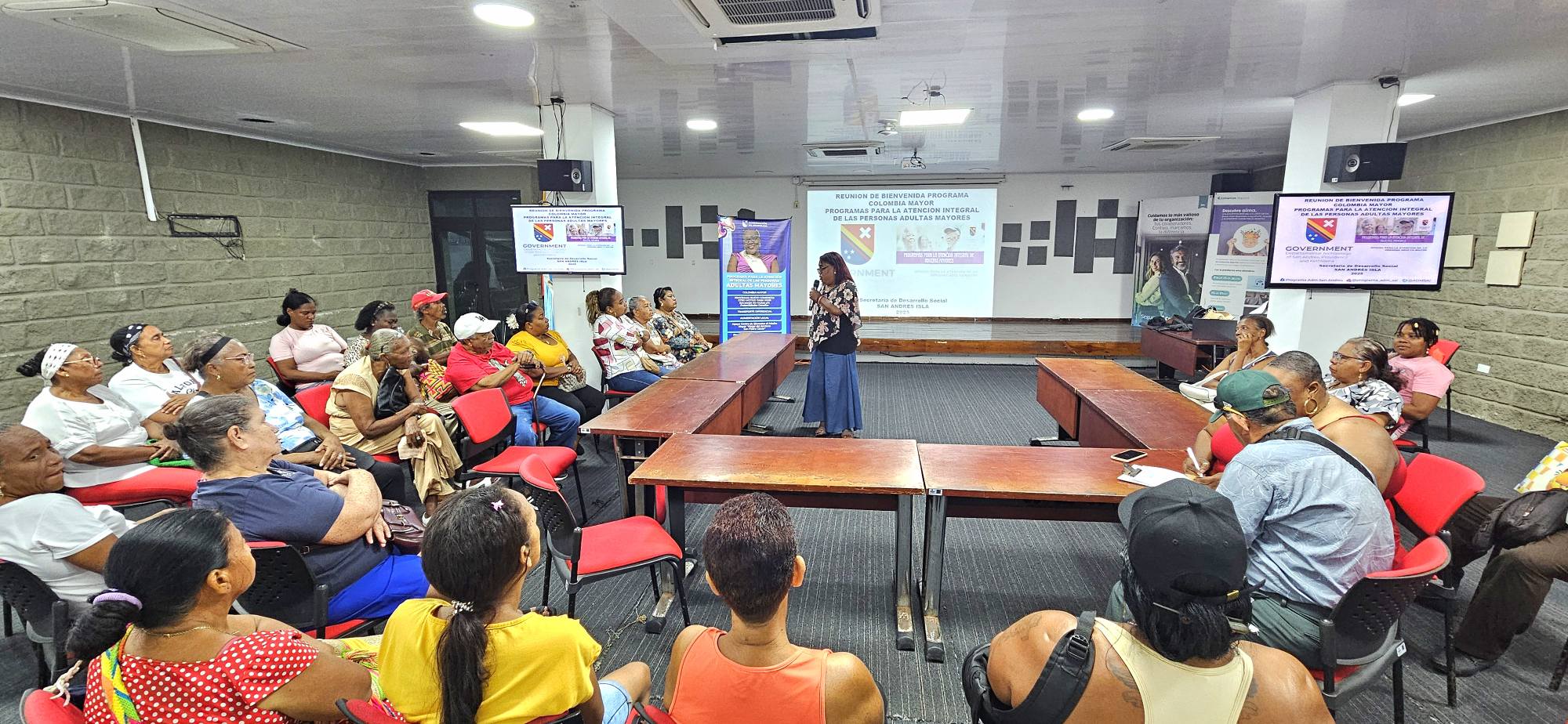 Realizan encuentro de bienvenida a nuevos beneficiarios del programa Colombia Mayor