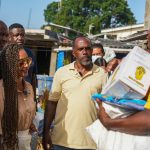 Gobernación de San Andrés lleva apoyo casa a casa a familias de Schooner Bight