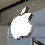 Apple supera los cuatro mil millones de capitalización bursátil, la Apple supera los cuatro mil millones de capitalización bursátil, la tercera empresa en hacerlo